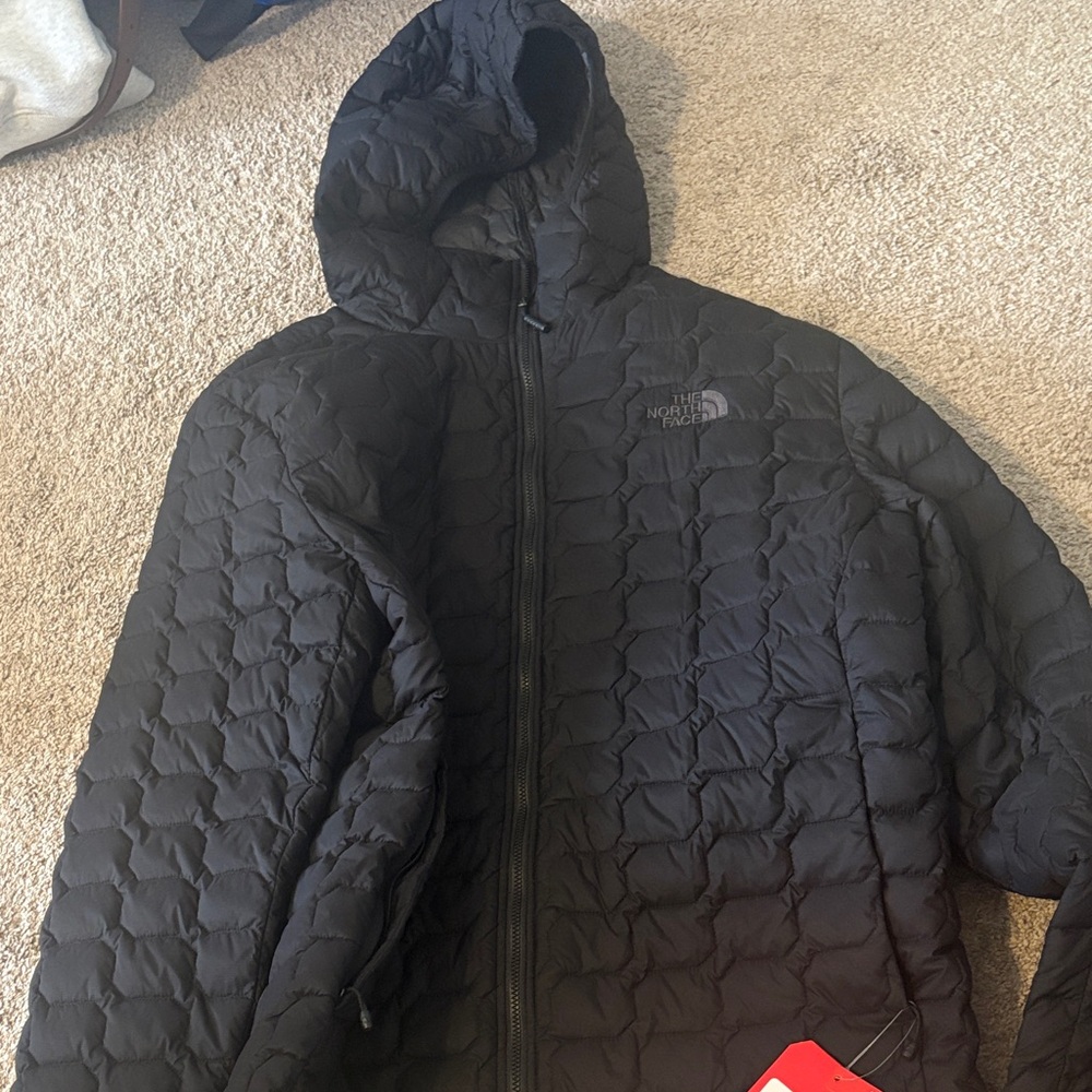 The North Face Men's Quilted Black Puffer Jacket